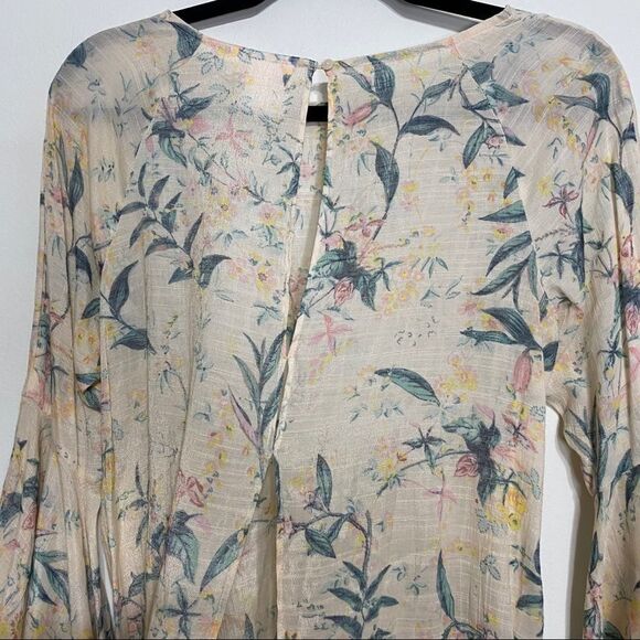 Lauren Conrad Blush Pink Tropical Sheer Blouse - Picture 10 of 11